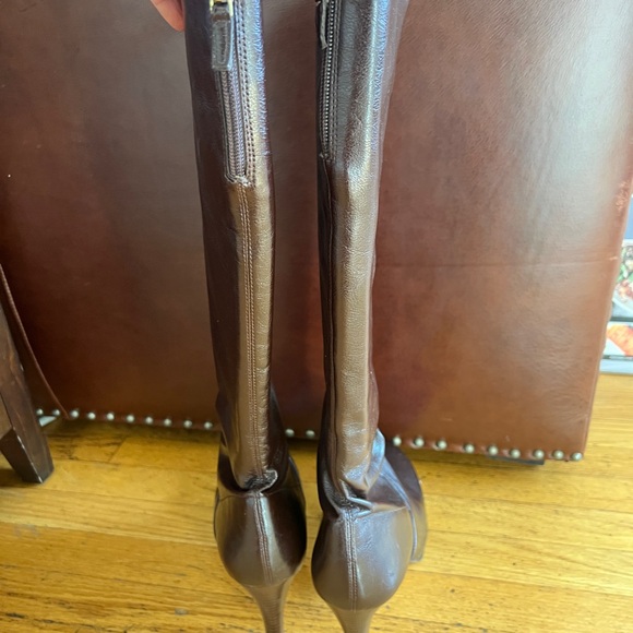 Franco Sarto, The Artist’s Collection Traspira knee high brown boots, size 11 - Picture 5 of 10